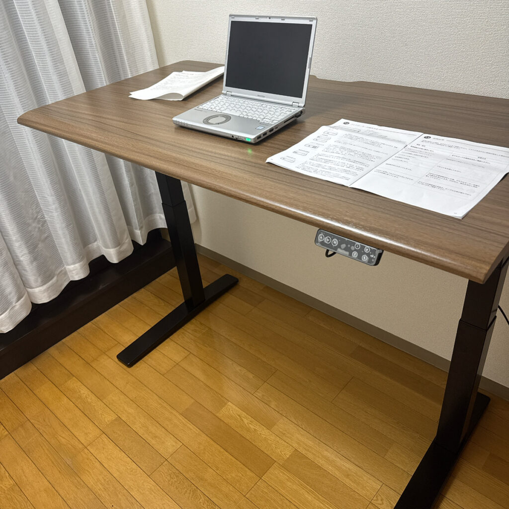 FlexiSpot組み立て完了